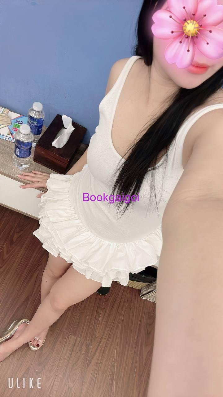 Linh Đan - Dáng Đẹp Dễ Thương Hàng Đắk Lắk Tình Cảm Mặt Xinh (7)